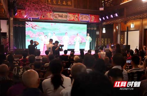 品美食 探非遺 憶鄉(xiāng)愁——湖南經(jīng)發(fā)展文旅公司河街特色文化線路體驗(yàn)活動(dòng)側(cè)記